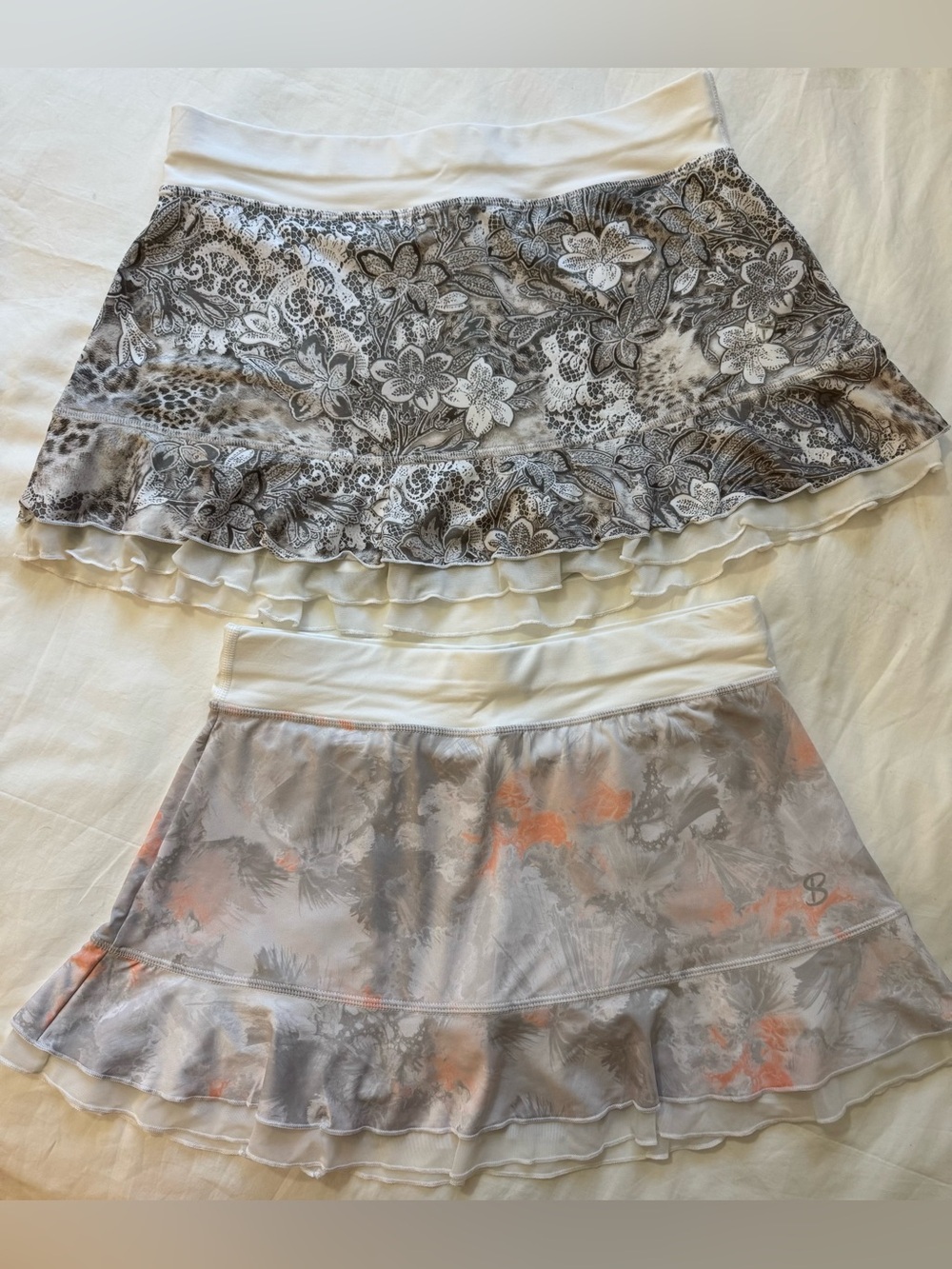 Sofibella Women's Tennis Pickleball Skirt Skort Set of 2 Size Small